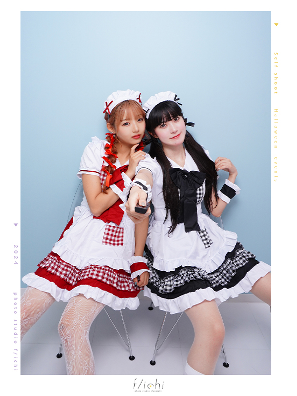 メイド服の女の子2人組み